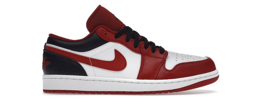 Jordan 1 Low Bulls